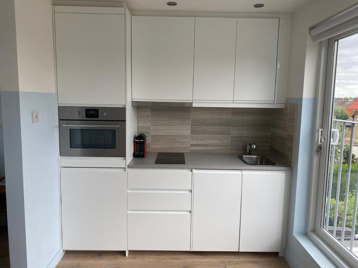 Lux Studio Loft Лондон Екстериор снимка